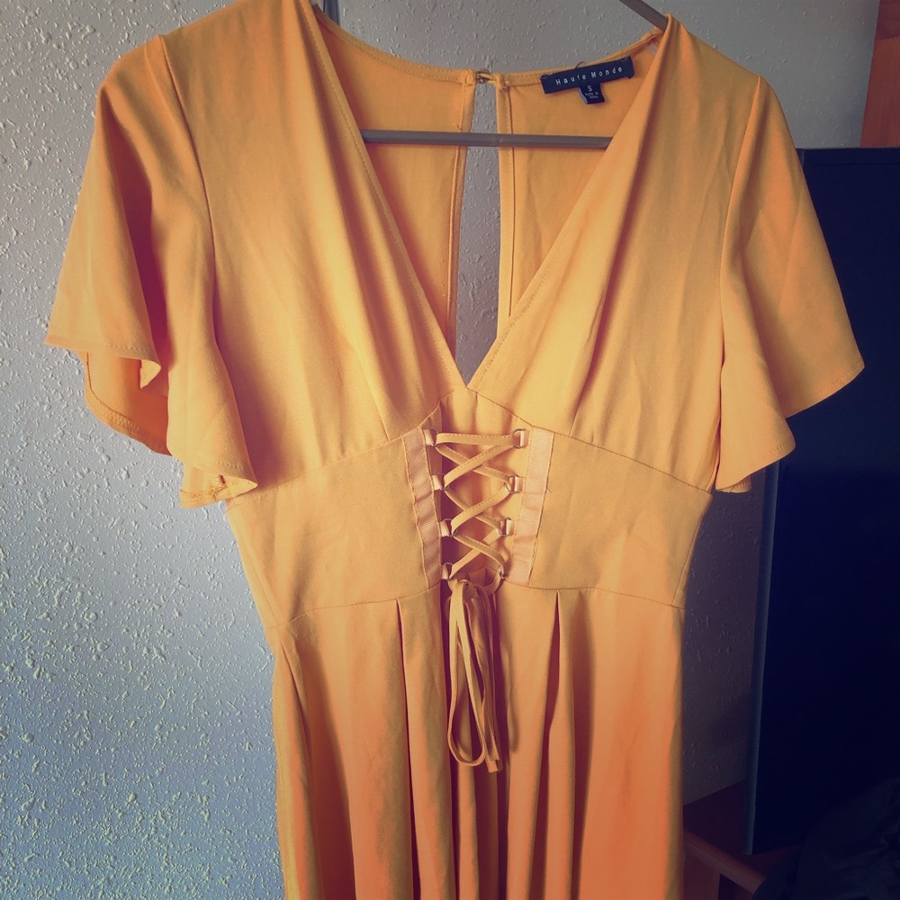 Yellow dress